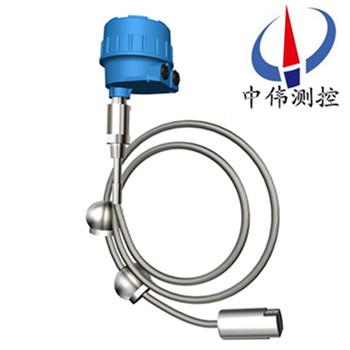 Magnetostrictive displacement sensor